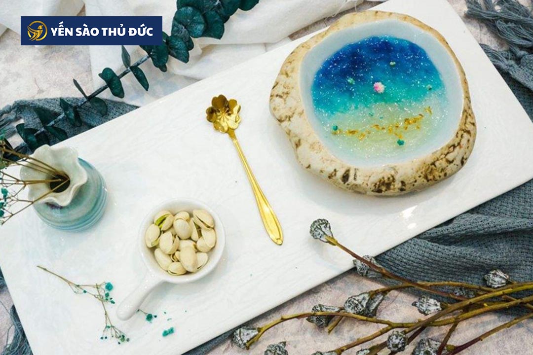 Thành phần của tổ yến chưng đem lại nhiều giá trị về làm đẹp cho chị em phụ nữ