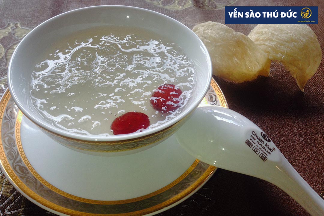 Tác dụng của yến sào bạch yến hay yến trắng là gì đối với sức khỏe người sử dụng