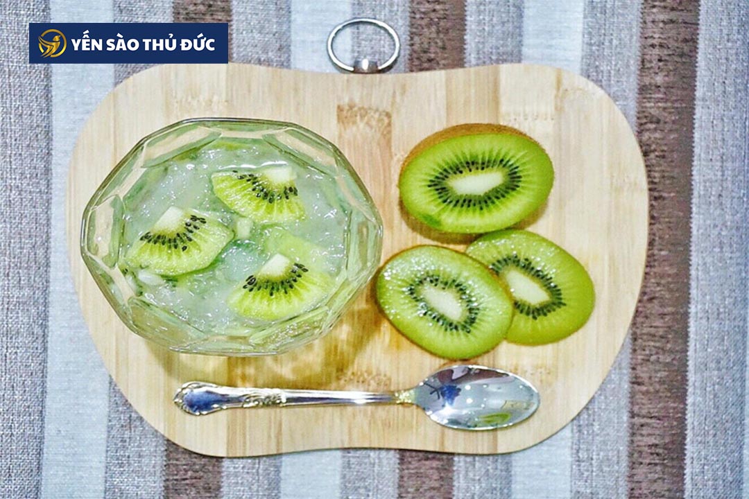 Yến chưng sẵn kiwi đem lại nhiều giá trị cho sức khỏe. Tìm hiểu thêm ở phần tin tức của Yến Sào Thủ Đức